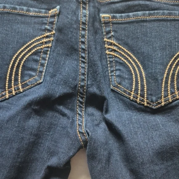 Hollister Women's Dark Blue Straight Leg Jeans 1R - Picture 5 of 12